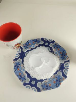 ฟอร์มาลดีไฮด์เรซินผงเคลือบเมลามีนจุดหลอมเหลว 130-150 ℃