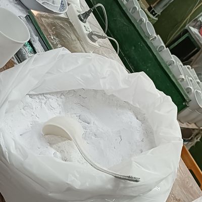 จาน / ชาม Urea Moulding Compound Crystal Powder MF Food Grade