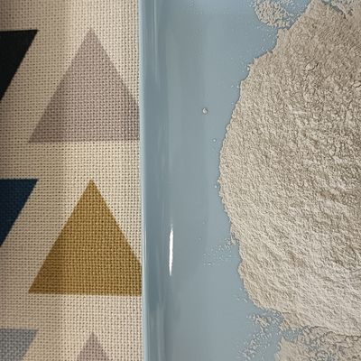 ผงเมลามีน MDF ระดับกลาง 99.85% ความบริสุทธิ์ 700-900 กก. / M3