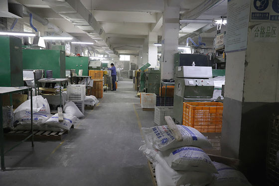 OEM เครื่องใช้บนโต๊ะอาหาร เมลามีน ฟอร์มาลดีไฮด์ ผงปั้น 100% MMC