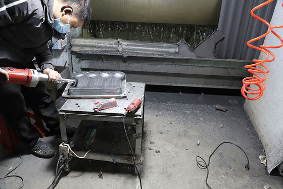 แม่พิมพ์เหล็กความแม่นยำสูงแม่พิมพ์บนโต๊ะอาหารเมลามีนขัดพื้นผิวหลายช่อง