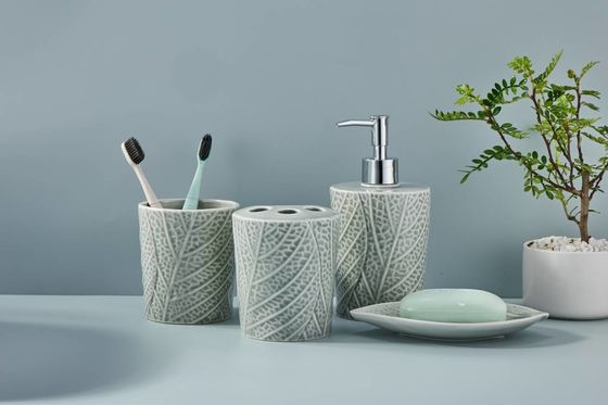 ชุดคอนเตอร์ห้องน้ําที่ทนทาน 4 ชิ้น เครื่องปั๊มสบู่มือ