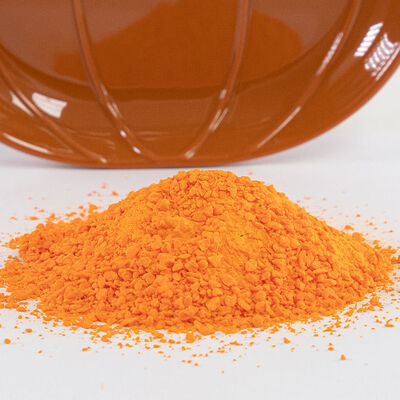 Un เลขที่ 3077 เมลามีนแกรนูลที่มีปริมาณเถ้า 0.03 เปอร์เซ็นต์และแรงกดในการสร้าง 80 ถึง 140 MPa